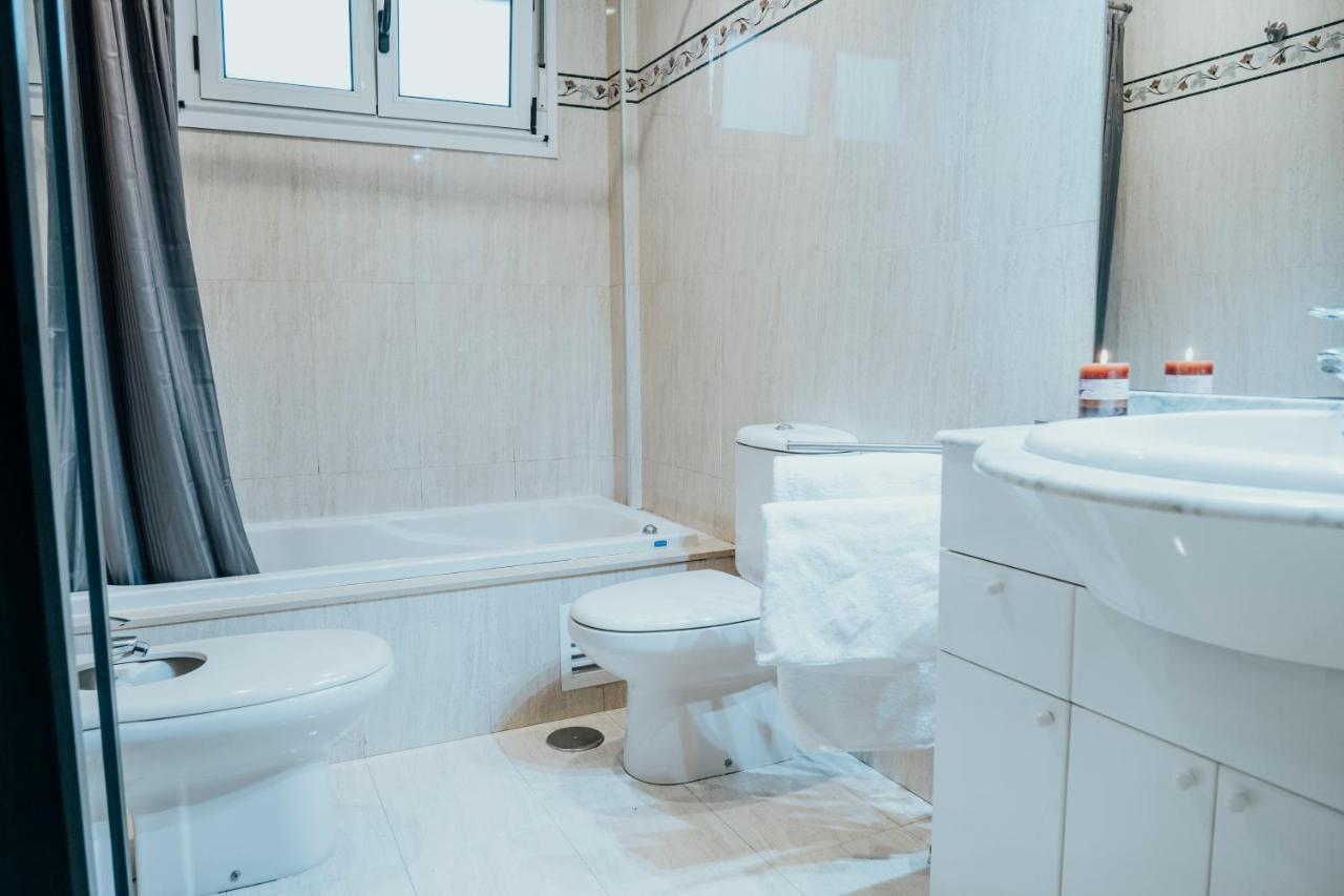 El Sexto De La Playa + Parking Gratis Apartment Gijon Ngoại thất bức ảnh
