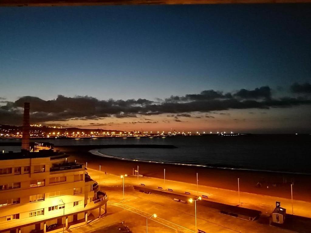El Sexto De La Playa + Parking Gratis Apartment Gijon Ngoại thất bức ảnh