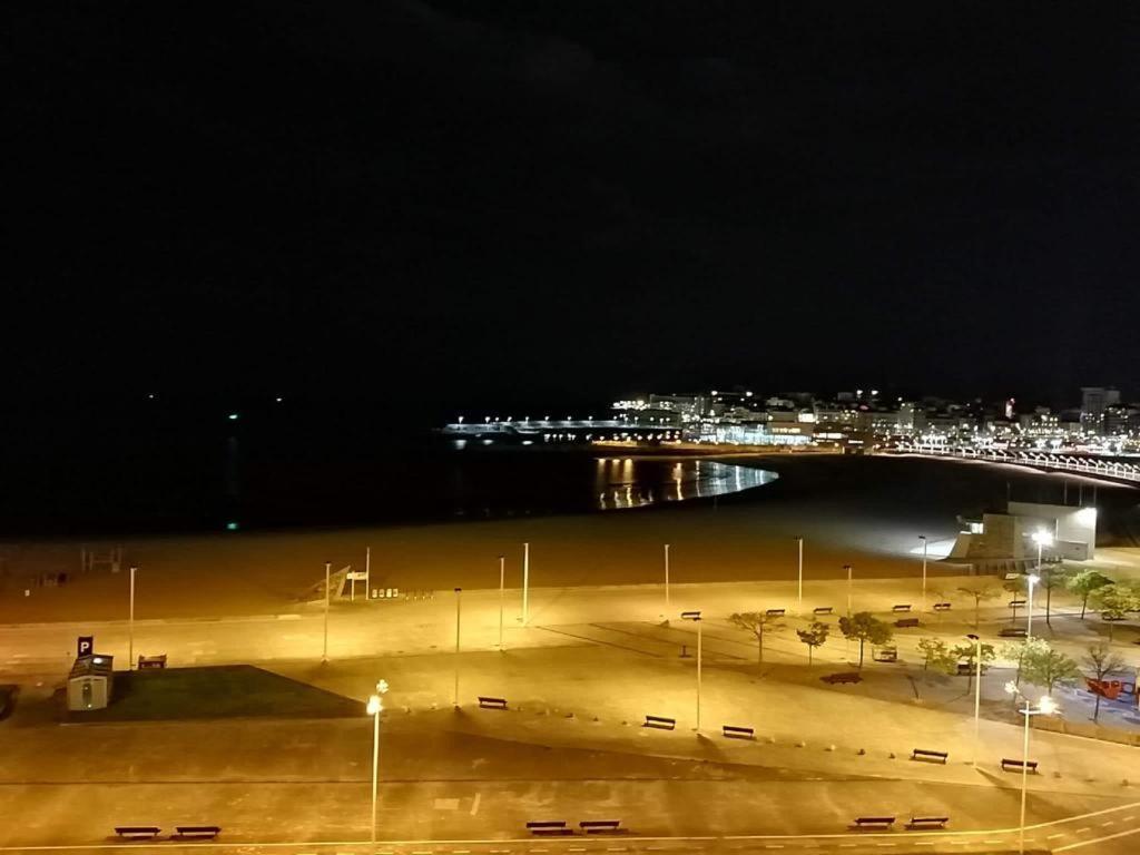 El Sexto De La Playa + Parking Gratis Apartment Gijon Ngoại thất bức ảnh